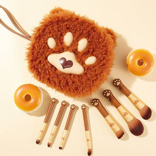 Kawaii Cat Paw Fluffy Makeup Brush ME65 MK Kawaii Store